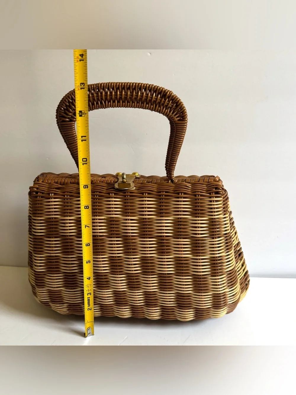 Vtg Checkered Wicker Handbag Purse Basket Bag Turn Lock Boho Cottagecore Coastal - Picture 13 of 16